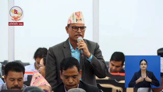 प्रधानमन्त्री र मन्त्रीलाई टिसर्ट लगाएर संसद आउन रोक लगाउन एमालेको माग