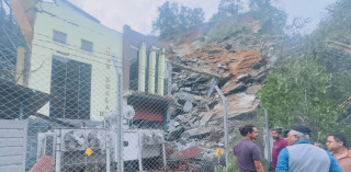 पोखरेबगरमा विद्युत् गृह पहिरोले पुरिँदा एक जना बेपत्ता, एक जना घाइते