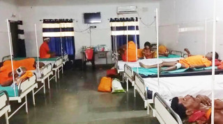 ट्रकसँग ठोक्कियो बोलबम तीर्थयात्री बोकेको बस, तीन नेपालीको मृत्यु