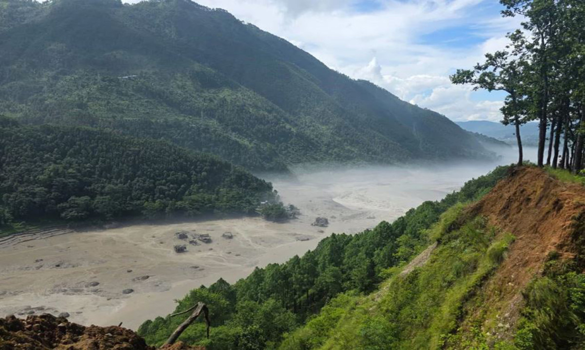 भोटेकोशी बाढी : ३४ देशका ५८७ विदेशी पर्यटक बेपत्ता