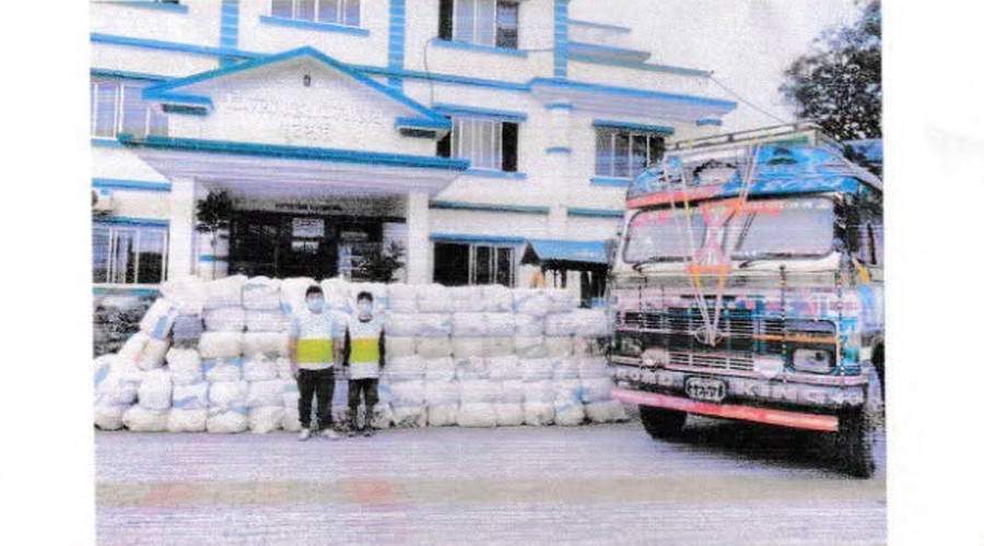 बन्दागोभीले छोपेर ल्याइएको २६ सय किलो गाँजा बरामद